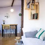 Super Studio With Mezzanine Near Montmartre