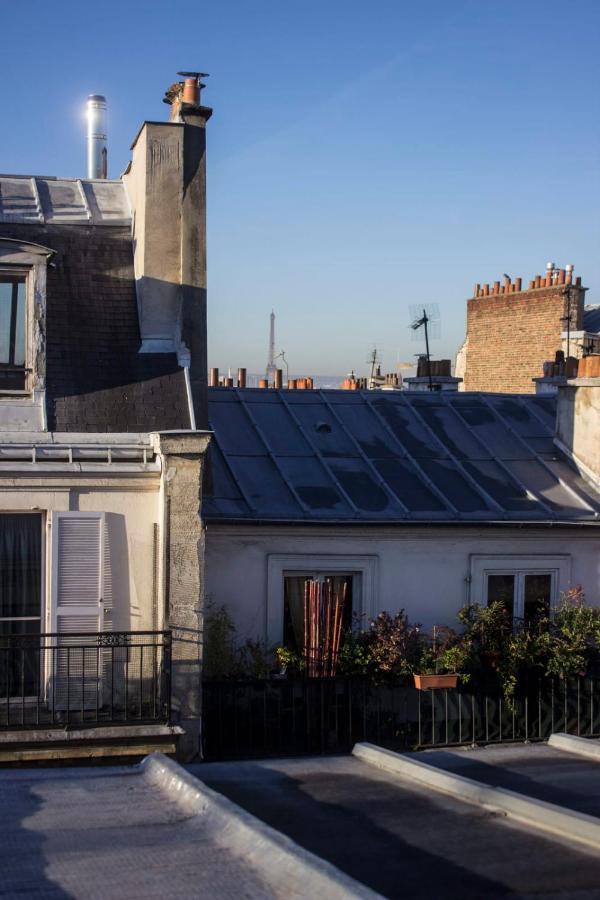 Super Studio With Mezzanine Near Montmartre