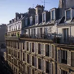Super studio with mezzanine near Montmartre